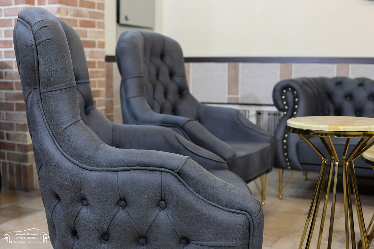 مبل چستر یونانی