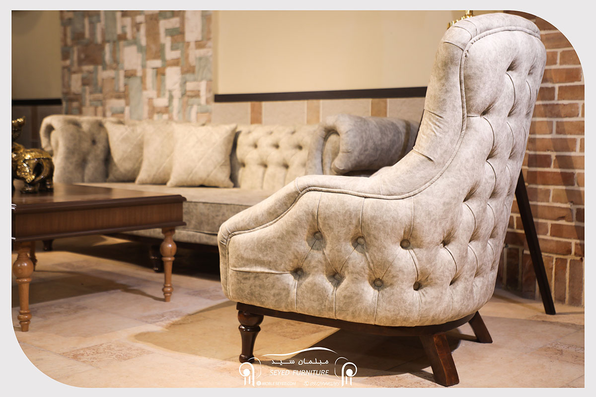 مبل چستر یونانی پایه چوبی