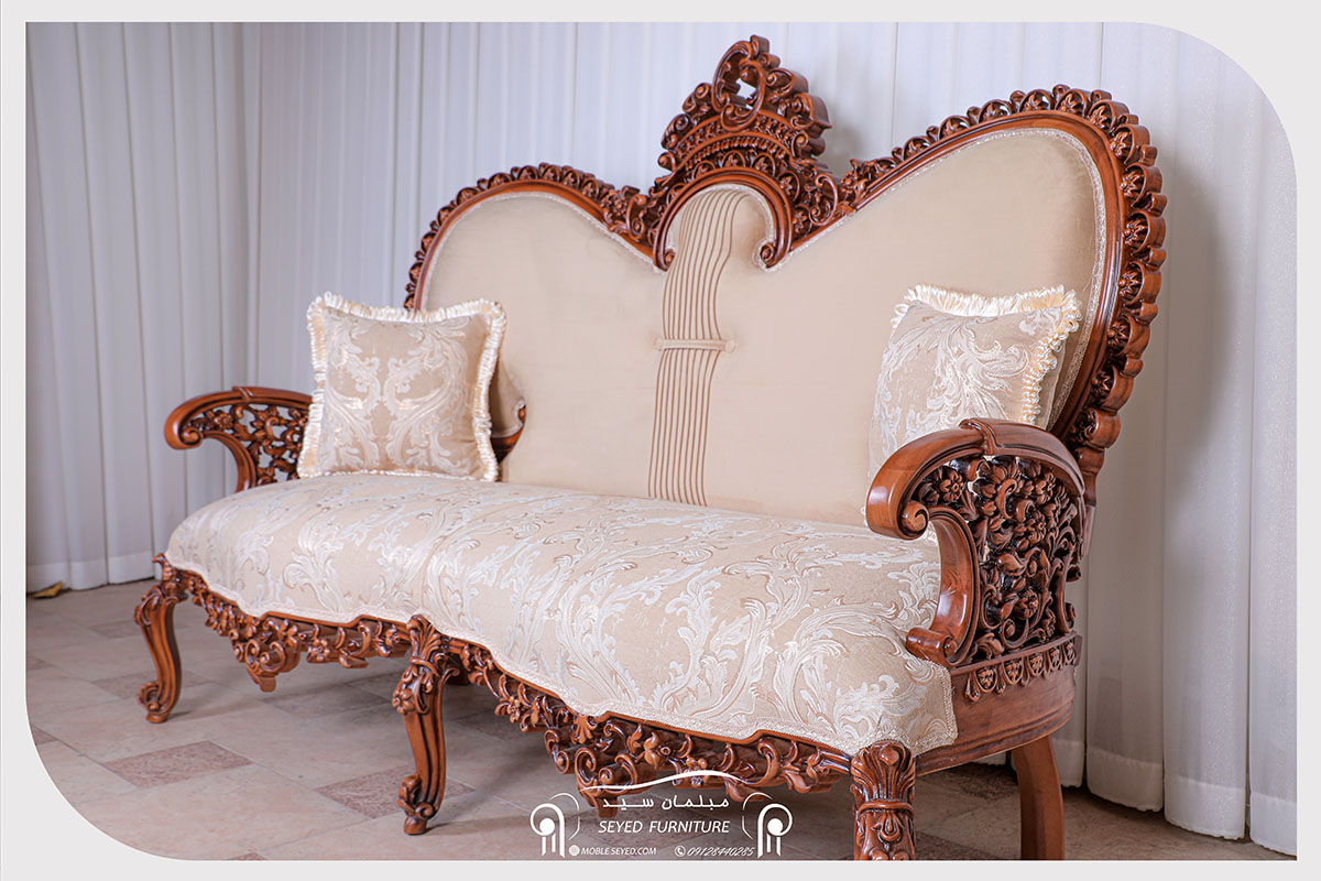 مبل کلاسیک گوشواره