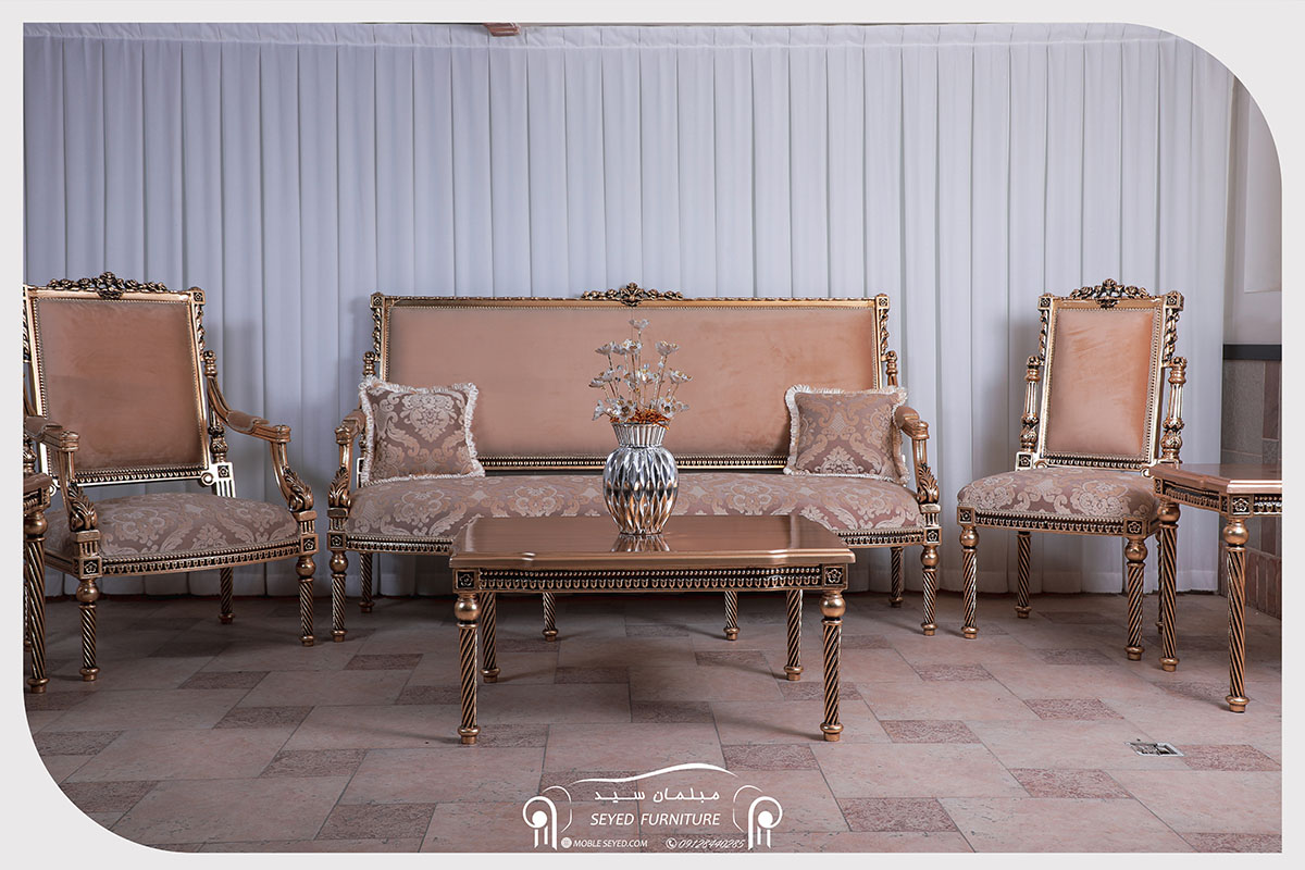 مبل کلاسیک کاجی پلاس