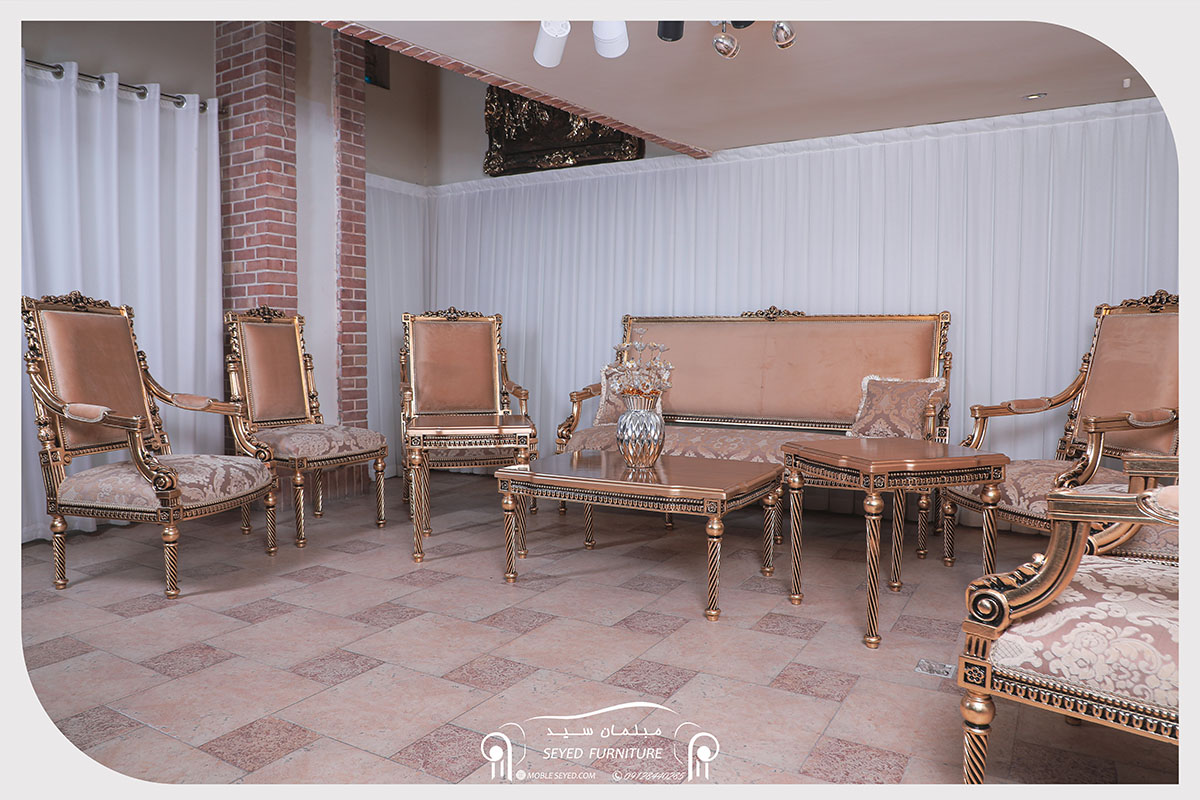 مبل کلاسیک کاجی پلاس